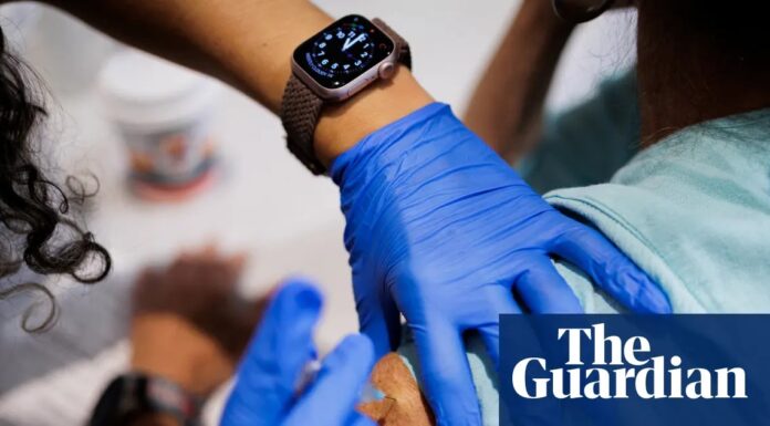 Змінено Рекомендації щодо Вакцинації від COVID у США, Незважаючи на Проігноровані Дані