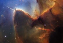 Хаббл повертається до туманності Трьохпалої: космічний візит у 5 000 світлових років від нас