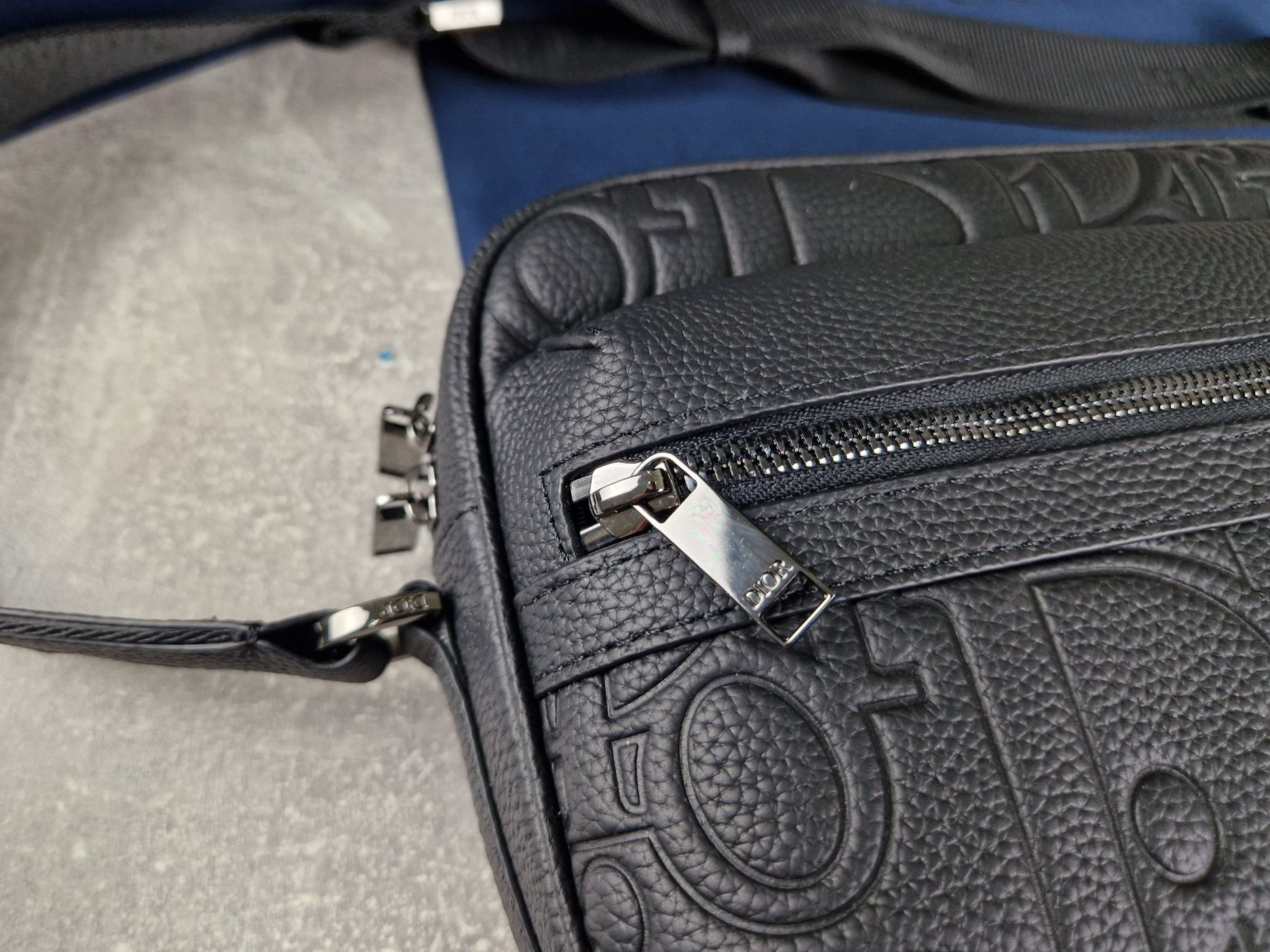 чоловіча сумка dior стиль